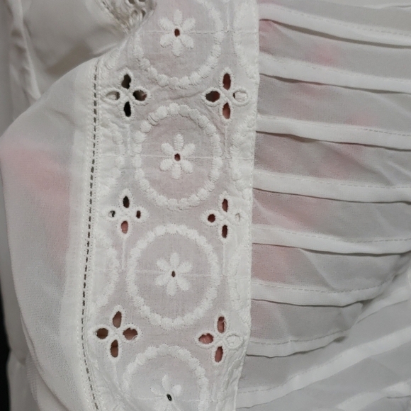 Sweet Magnolia Semi Sheer White Tunic NWOT - Picture 5 of 14